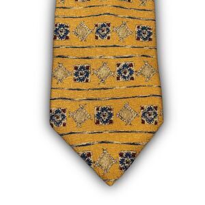 Club Room Yellow Patterned Silk Tie